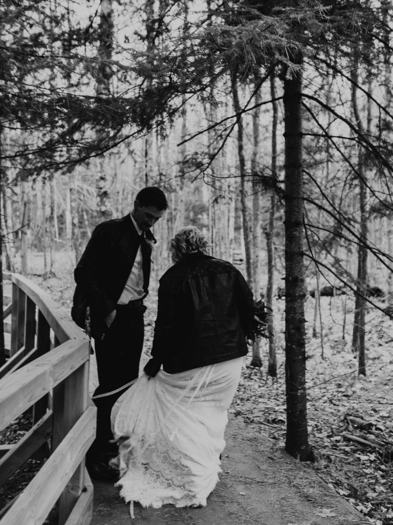 houghton falls elopement bayfield wi